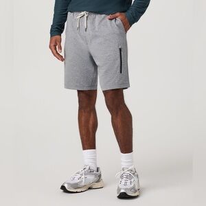 Vuori Sunday Performance Short 8"

Heather grey